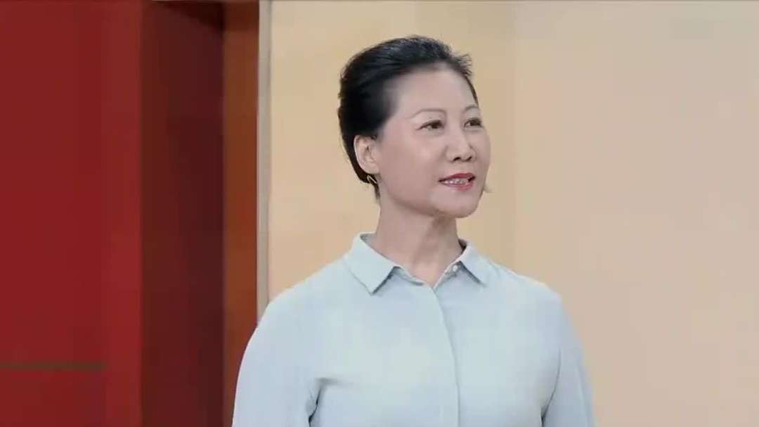 为什么子宫下垂会引发腹部的坠胀感？